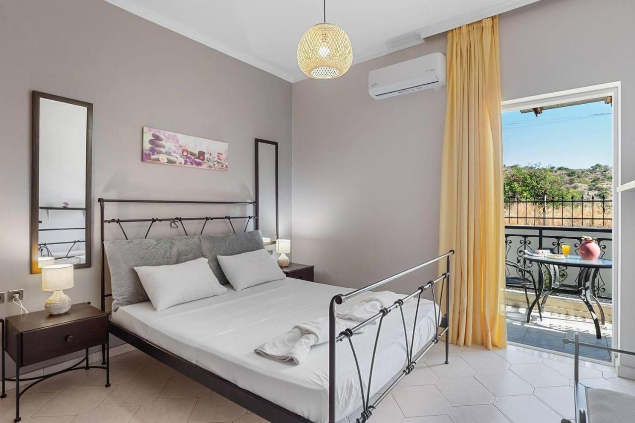 Superior Apartment - Overlooking Chania-With Pool Chania  ภายนอก รูปภาพ